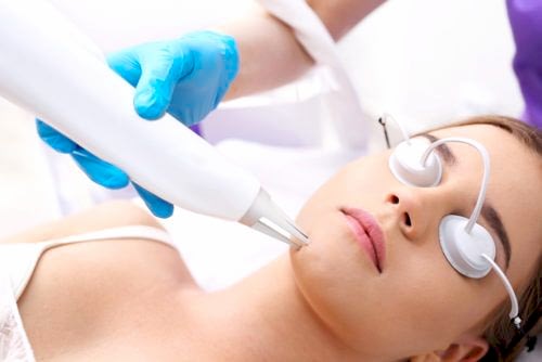 DERMATOLOJİ